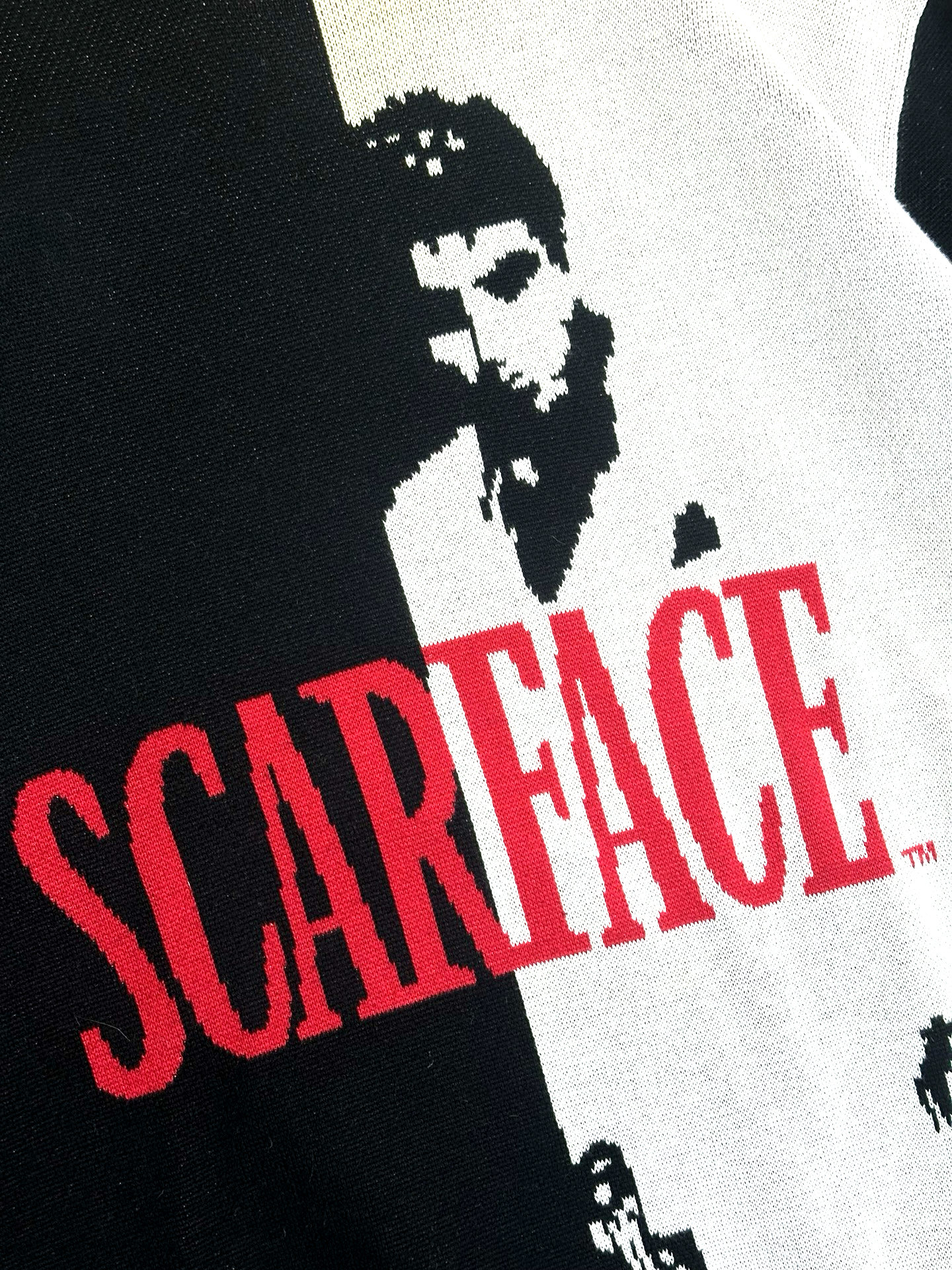 Supreme Scarface knit peysa