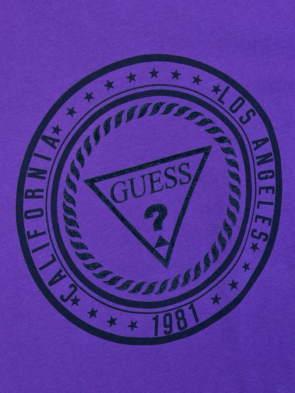 Guess fjólublár bolur M