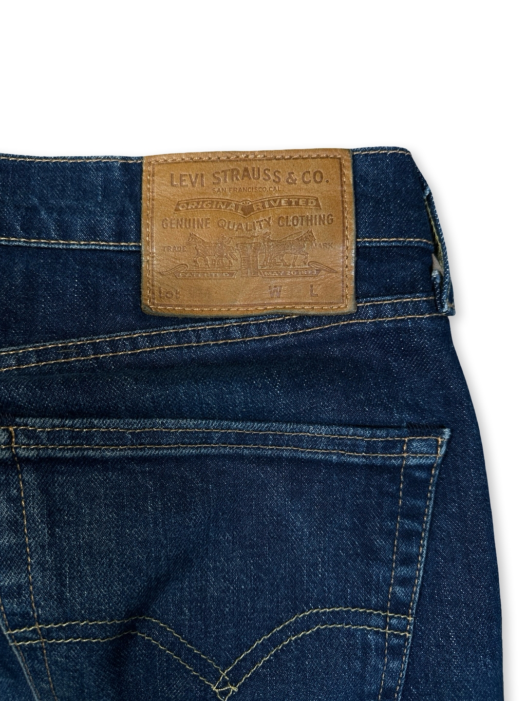 Levi's dökkbláar straight fit 32/32