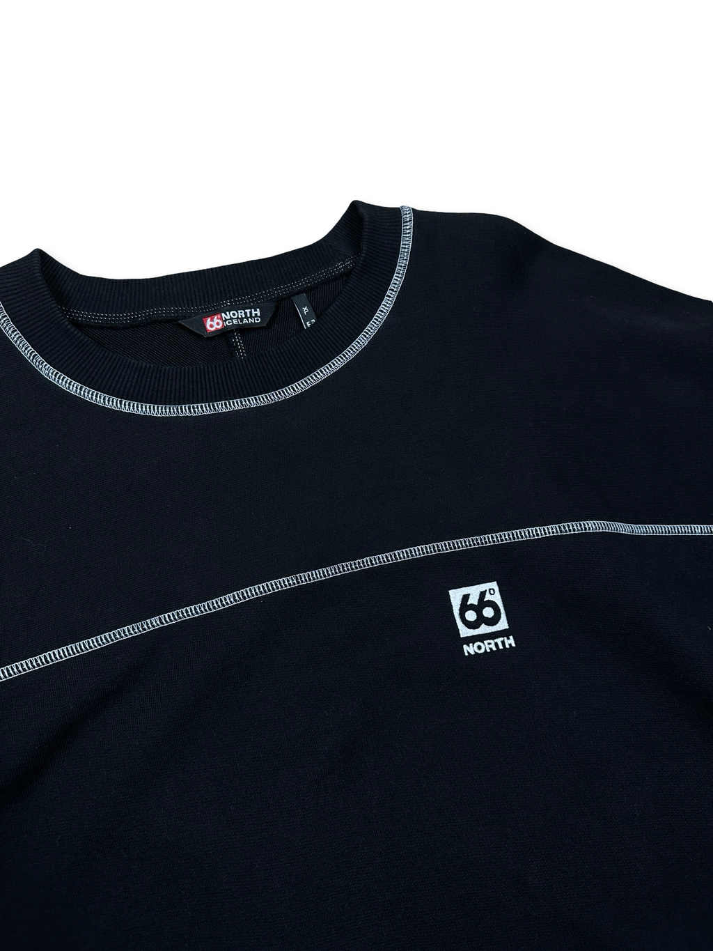 66 Norður contrast crewneck peysa XL